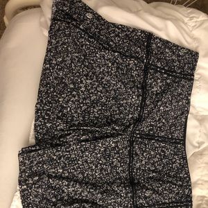 Lulu lemon set the pace skort